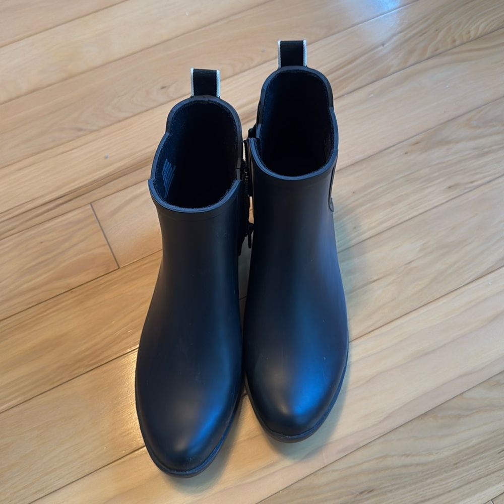 Lucky brand booties